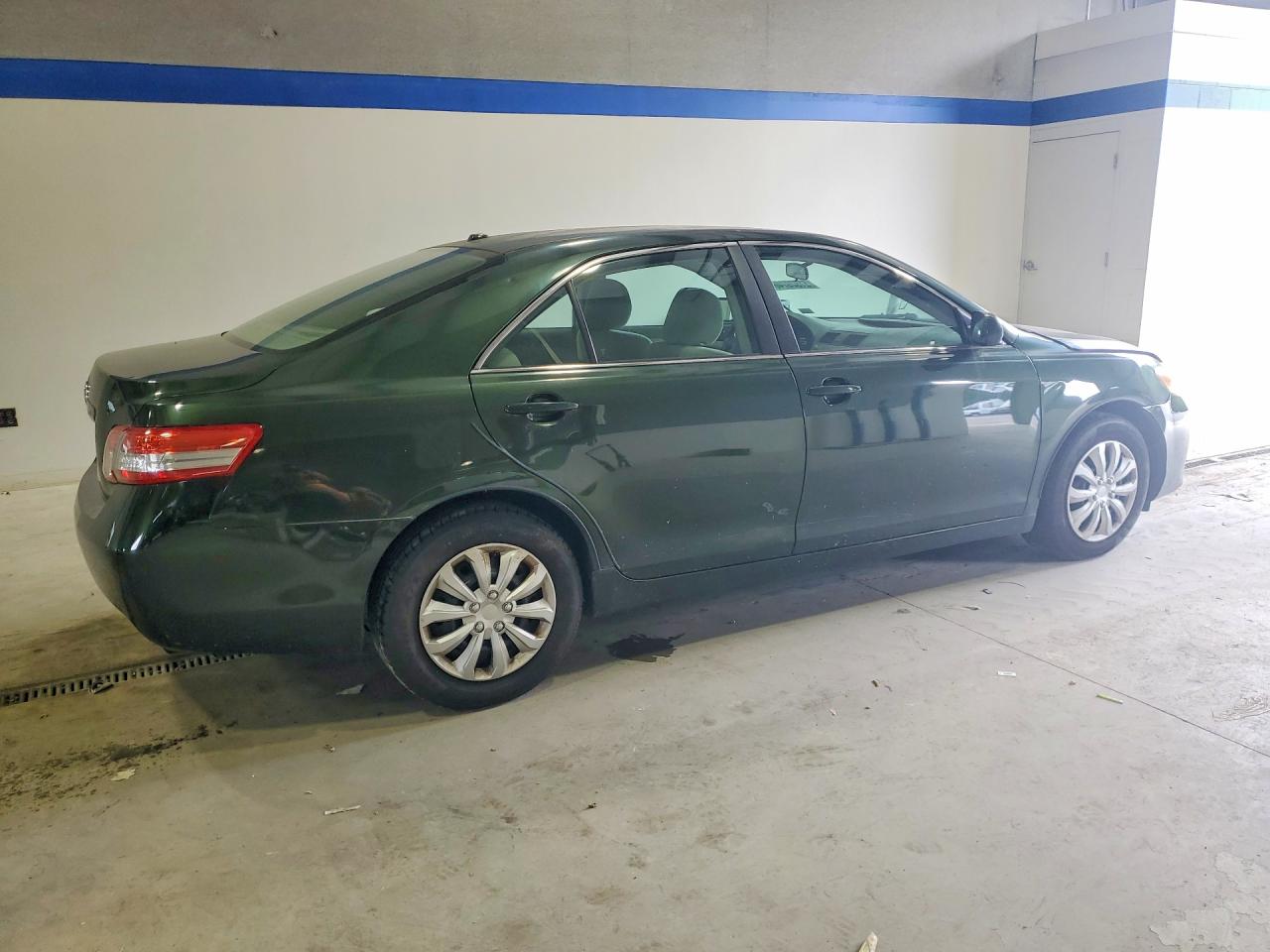 Toyota Camry Base