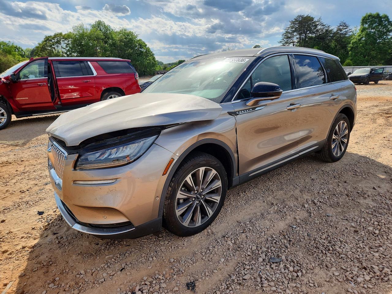 Salvage Lincoln Corsair Image