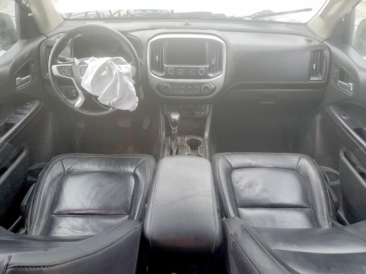 GMC Canyon Elevation
