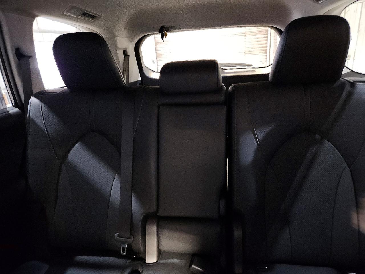 Toyota Grand High Limited