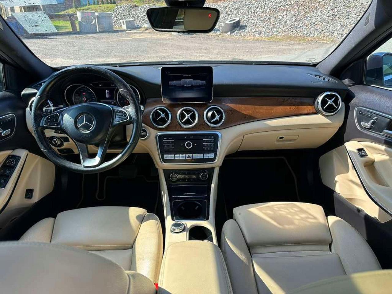 Mercedes-Benz GLA 250 4matic