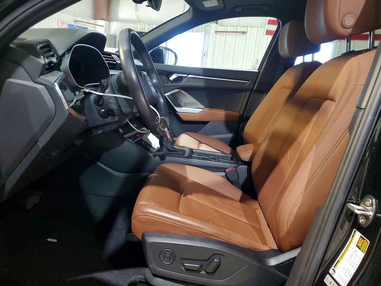 Audi Q3 Premium