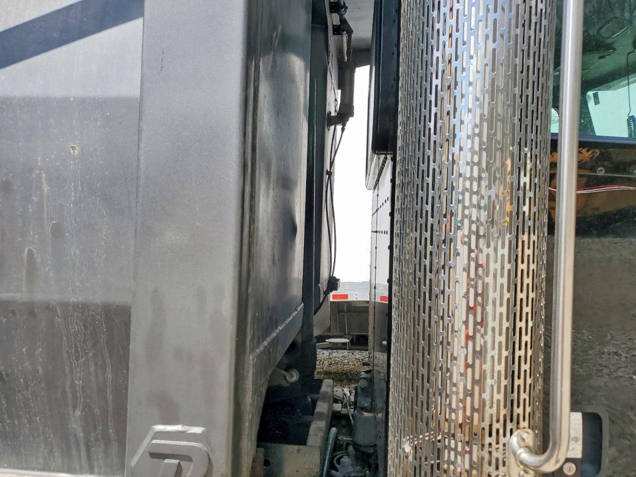 Peterbilt 365