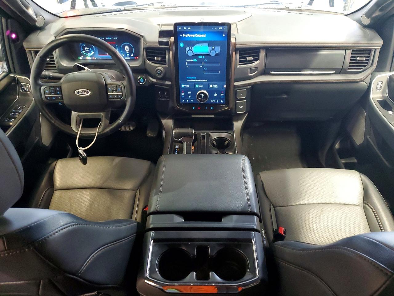Ford F-150 Lightning Pro