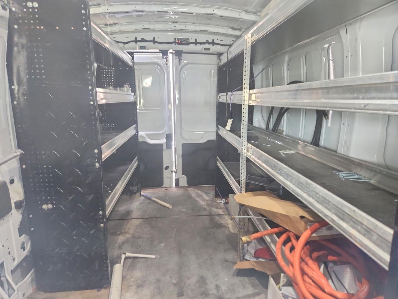 Ford Transit T-250