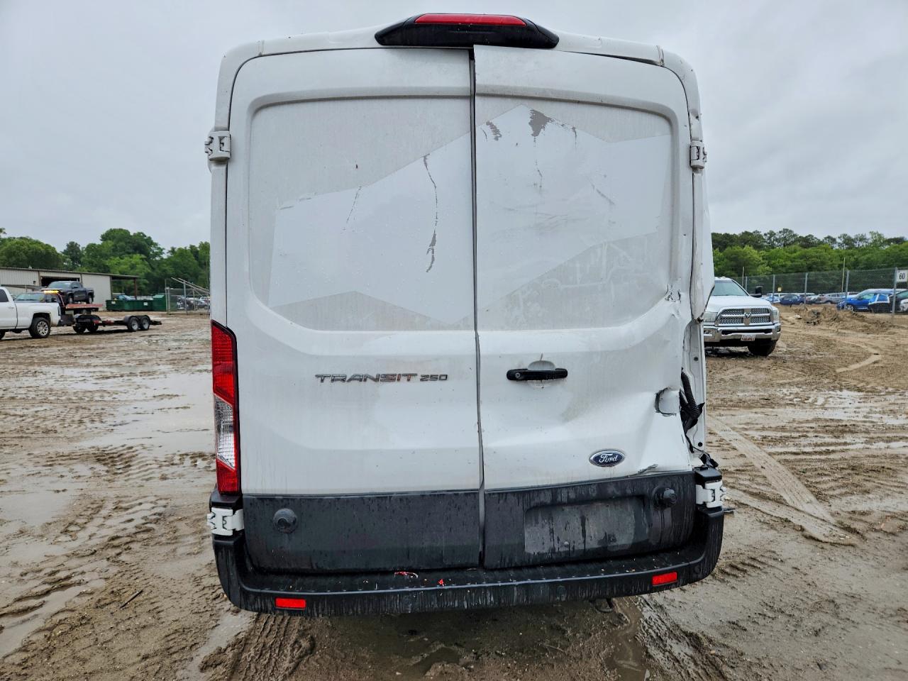 Ford Transit T-250