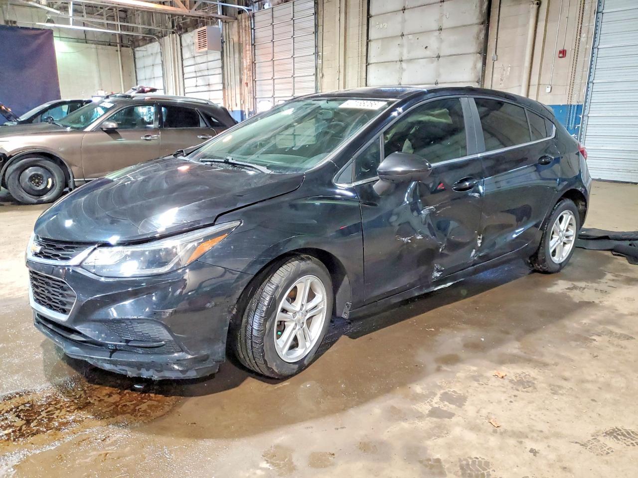 Salvage Chevrolet Cruze Image