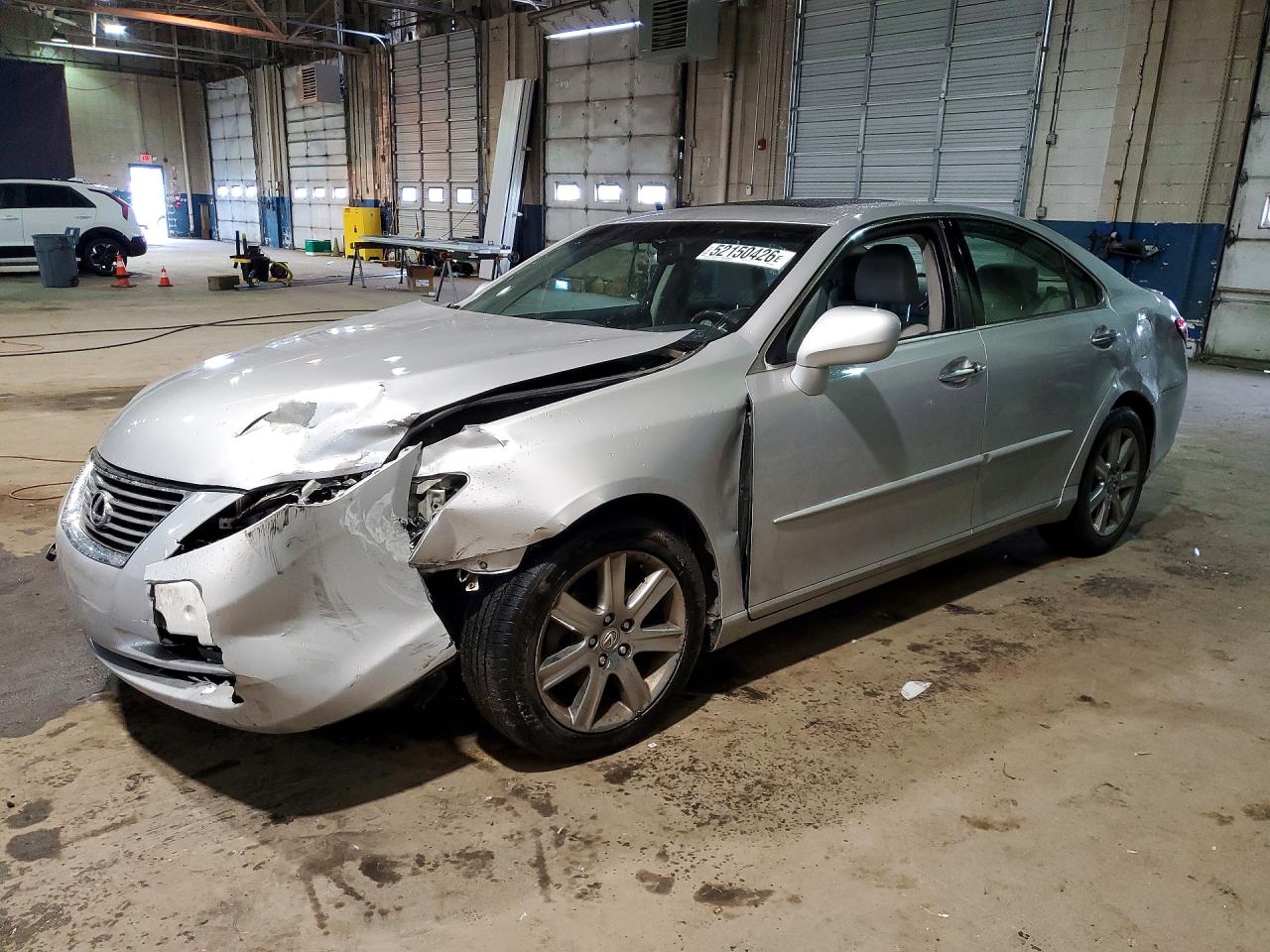 Salvage Lexus Es Image