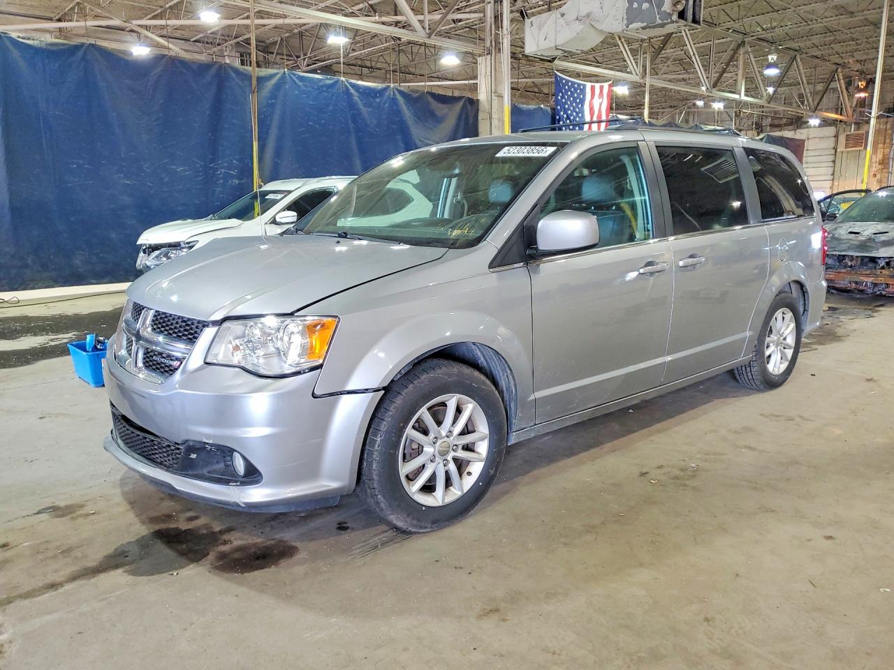 Salvage Dodge Caravan Image