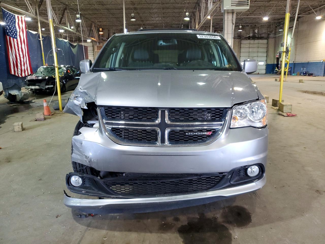 Dodge Caravan Sxt