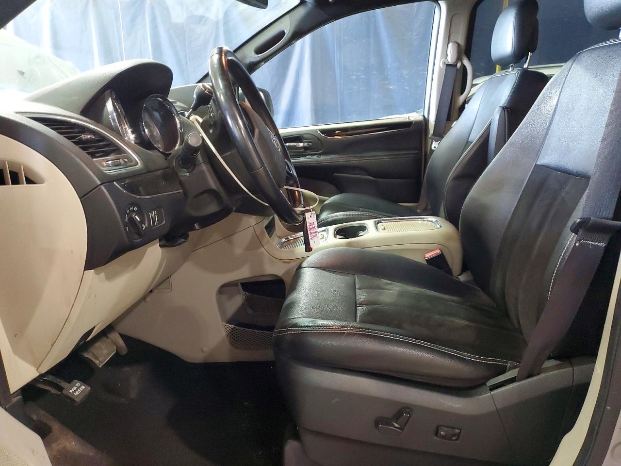 Dodge Caravan Sxt
