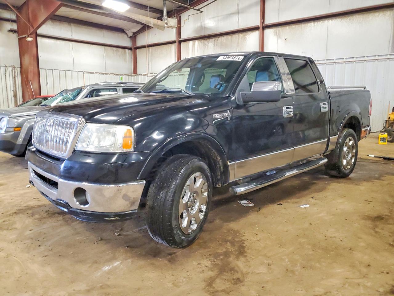 Salvage Lincoln Mark LT Image