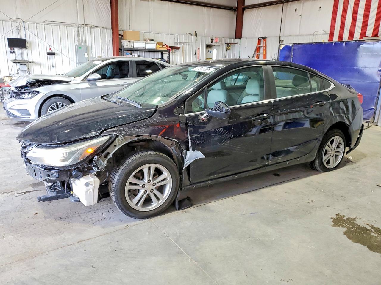 Salvage Chevrolet Cruze Image