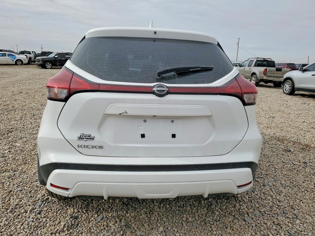Nissan Kicks S