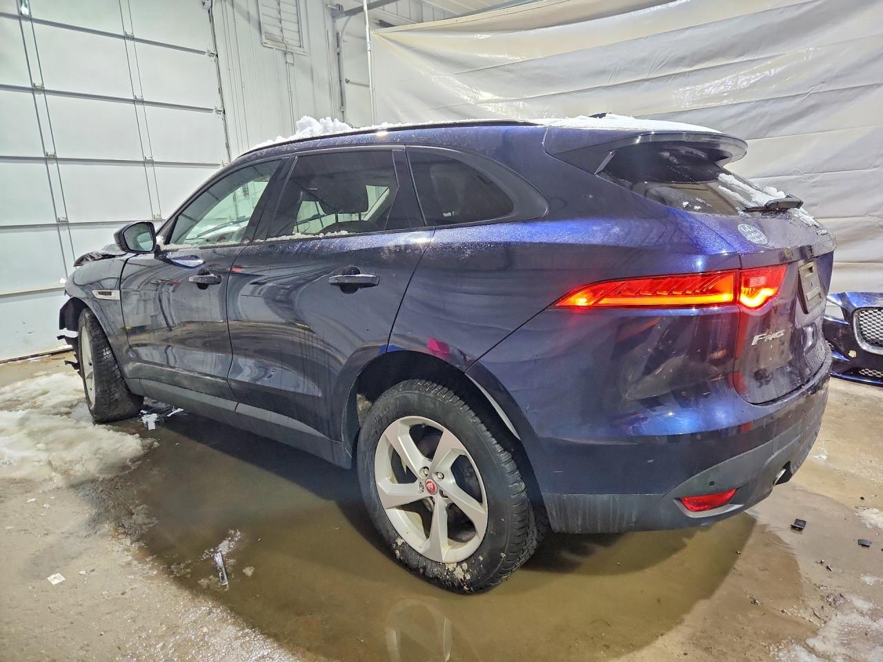 Jaguar F-PACE Premium