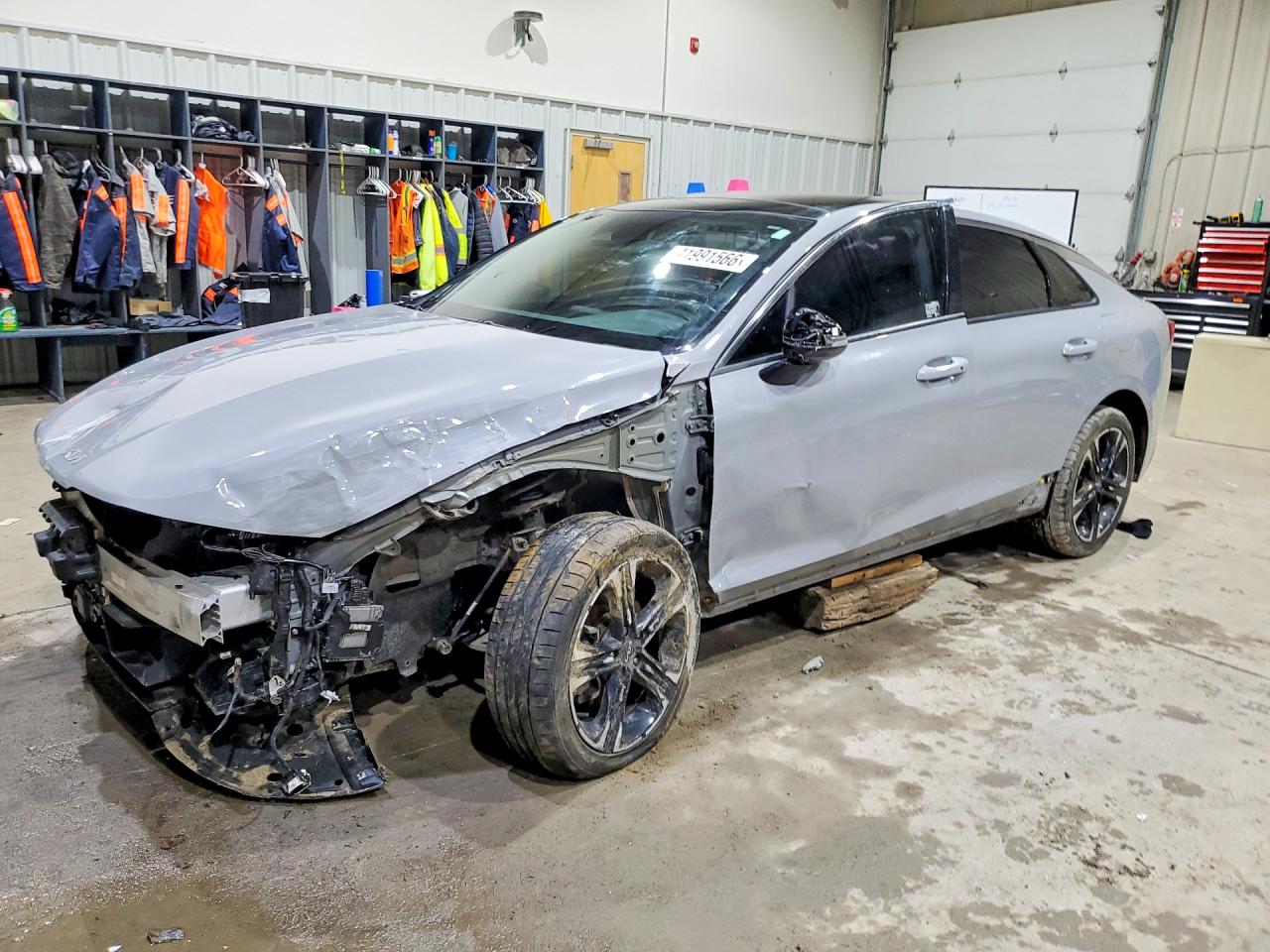 Salvage Kia K5 Gt-lin Image