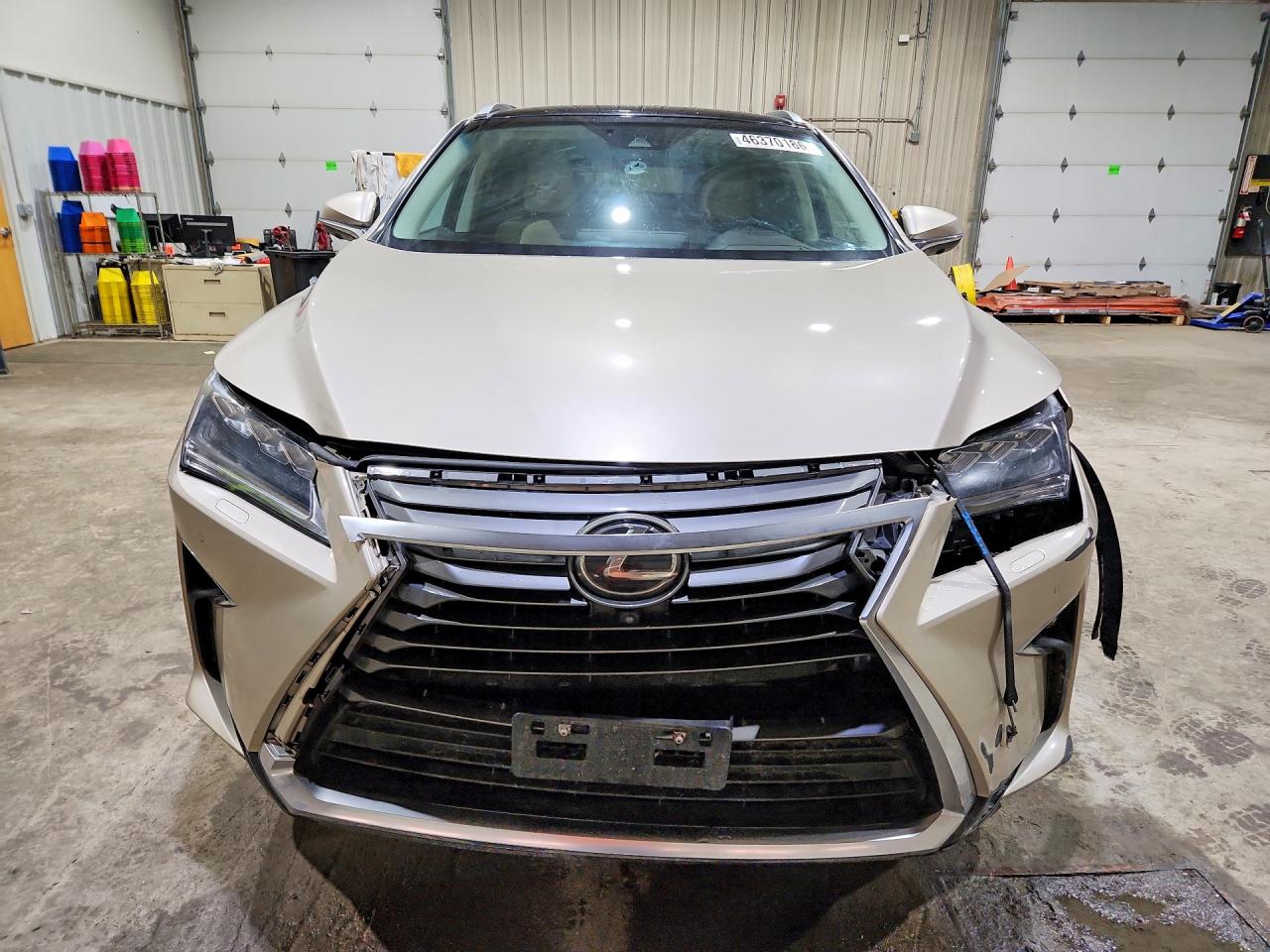 Lexus RX Base