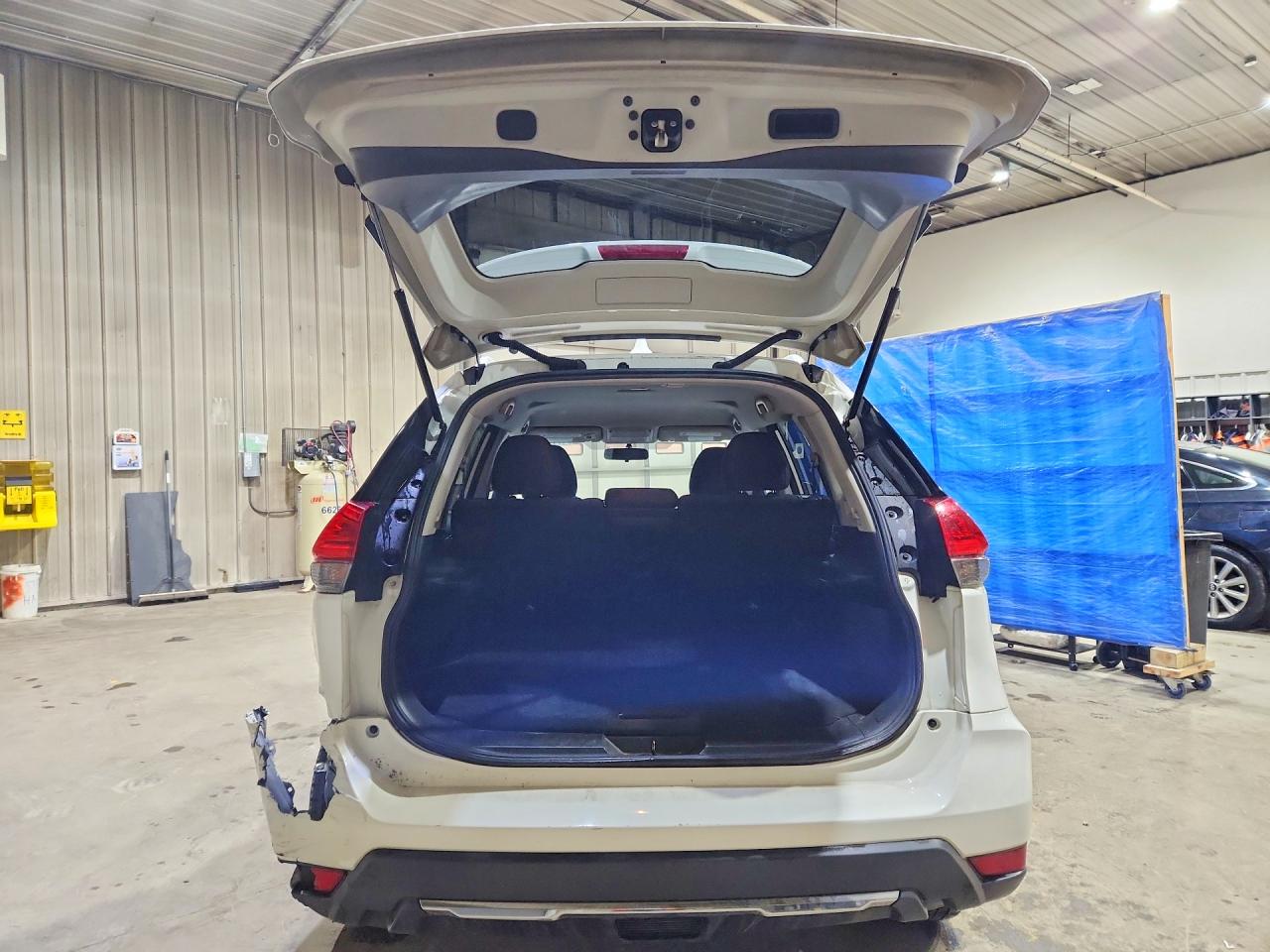 Nissan Rogue Sv