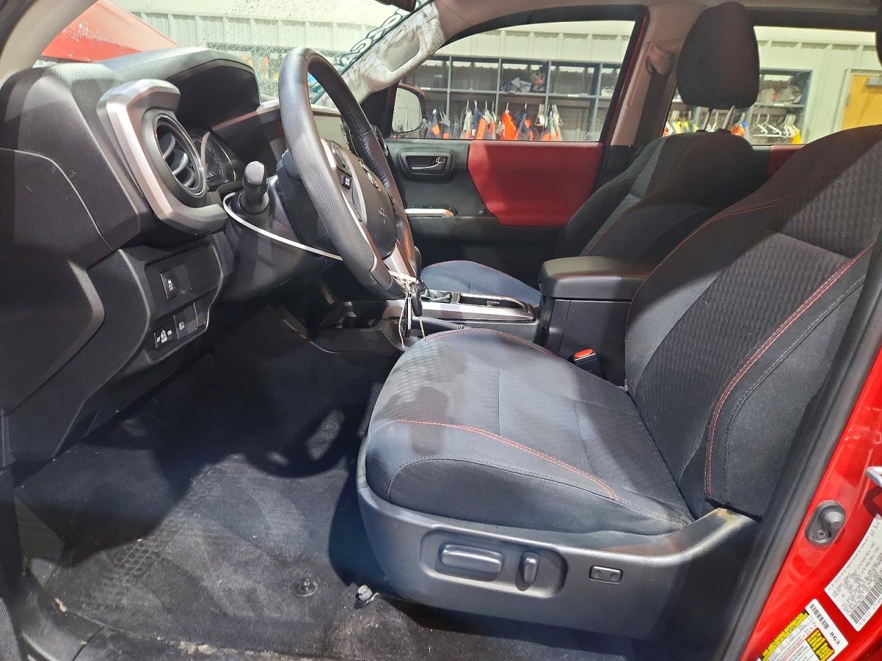 Toyota Tacoma Sr5 V6