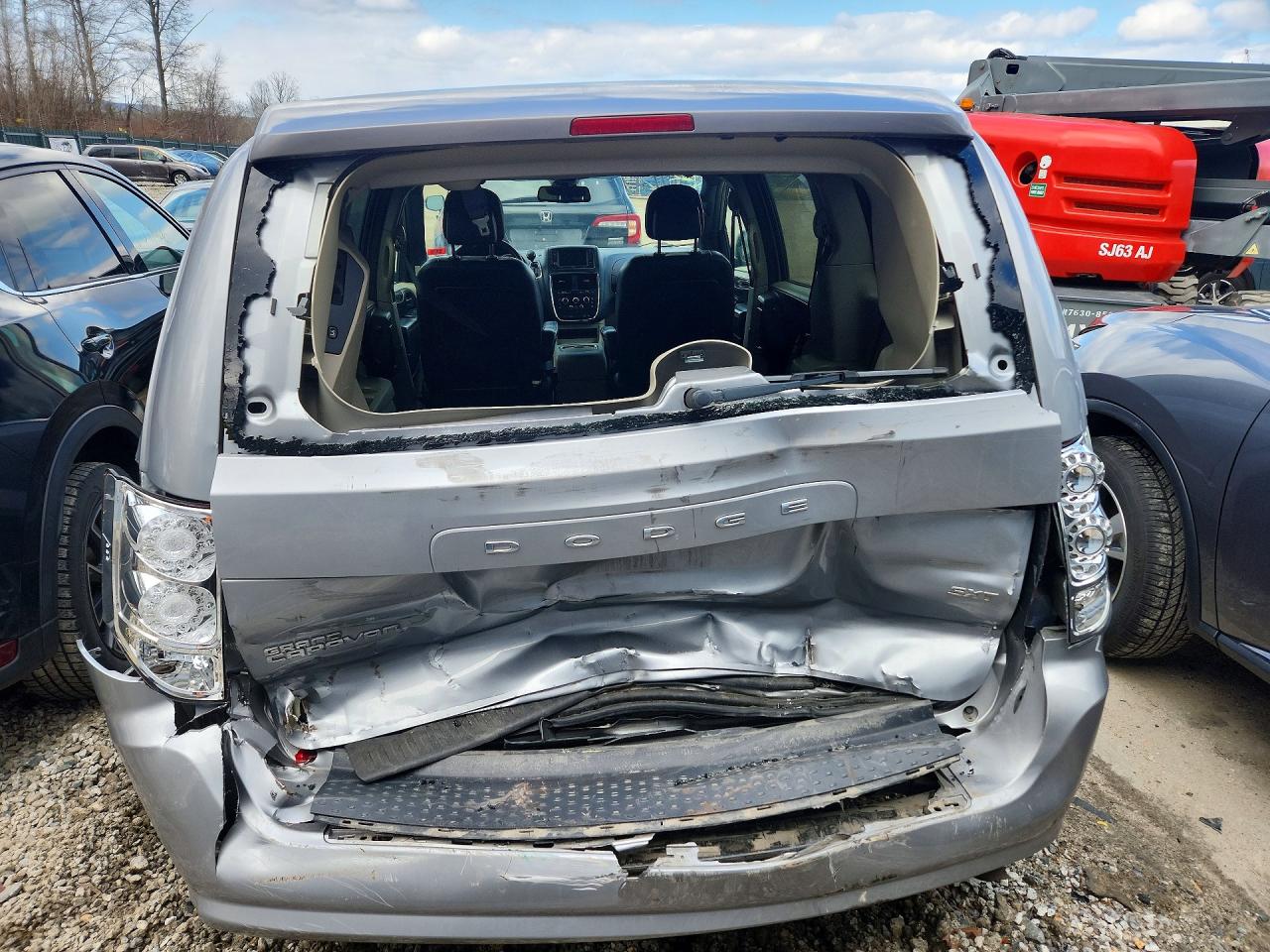 Dodge Caravan Sxt