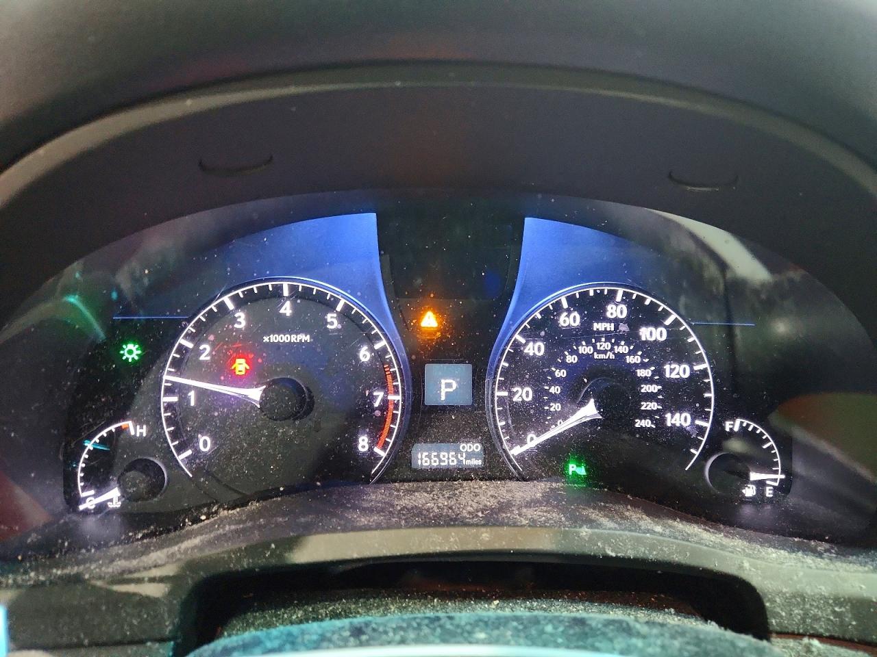 Lexus RX Base