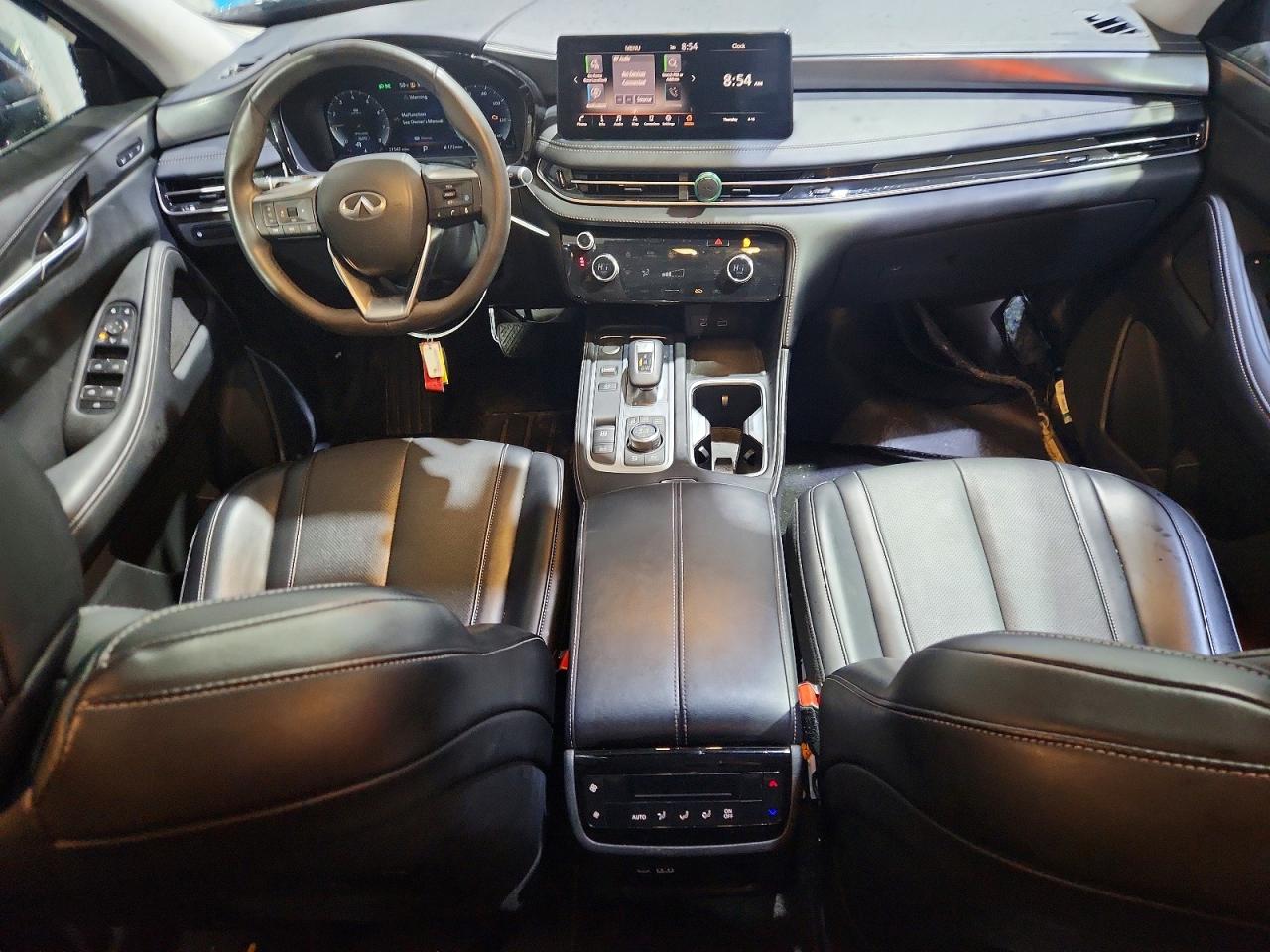 INFINITI Qx Luxe