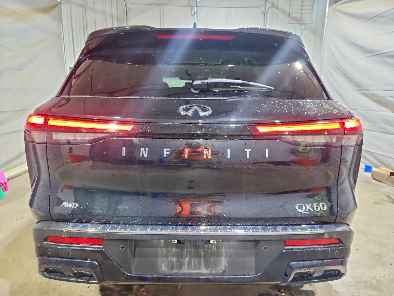 INFINITI Qx Luxe