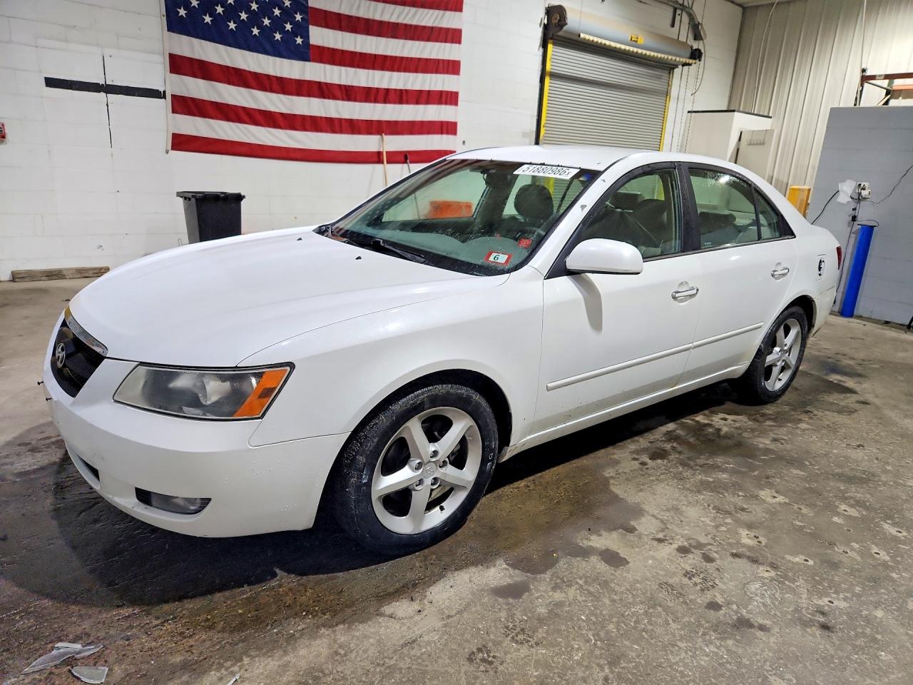 Salvage Hyundai SONATA Image