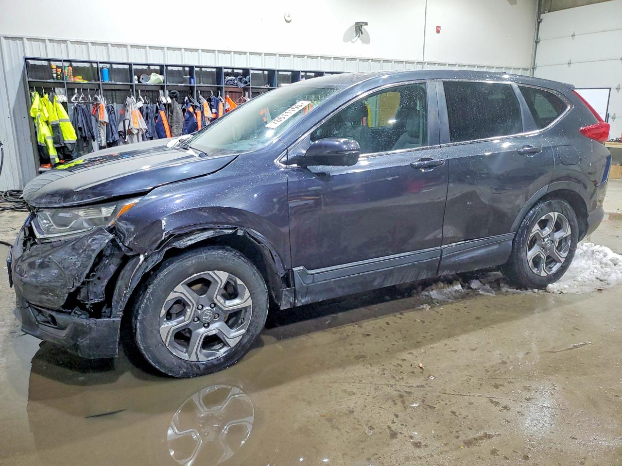 Salvage Honda Crv Image