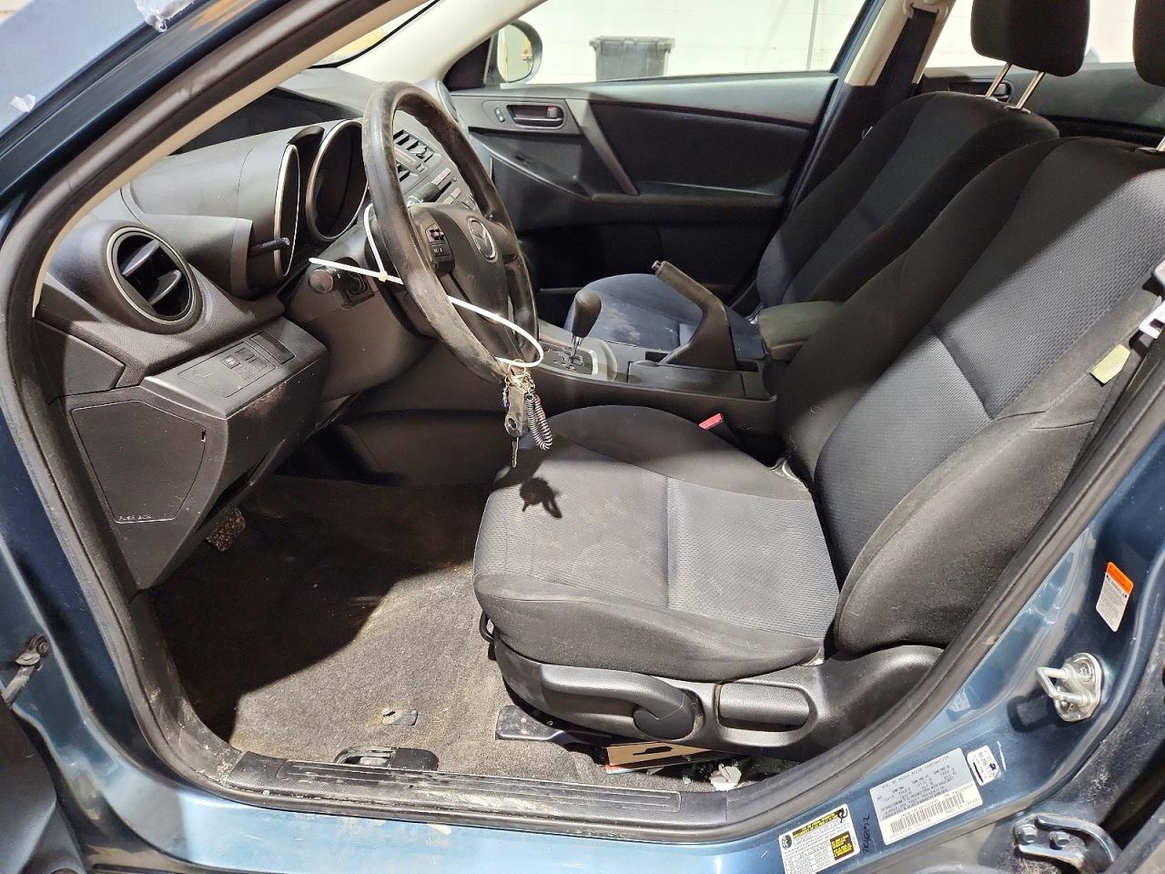 Mazda 3 I
