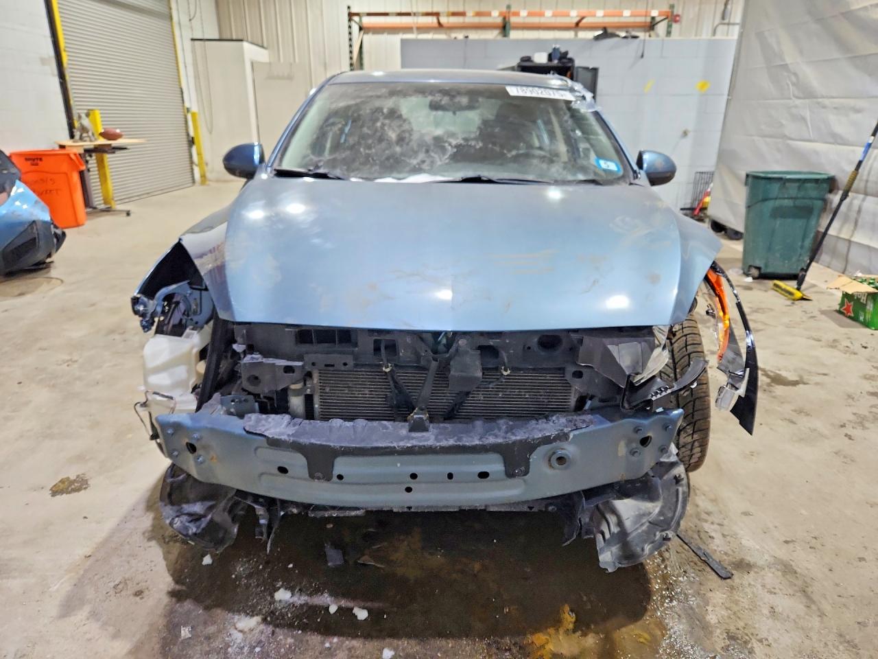 Mazda 3 I