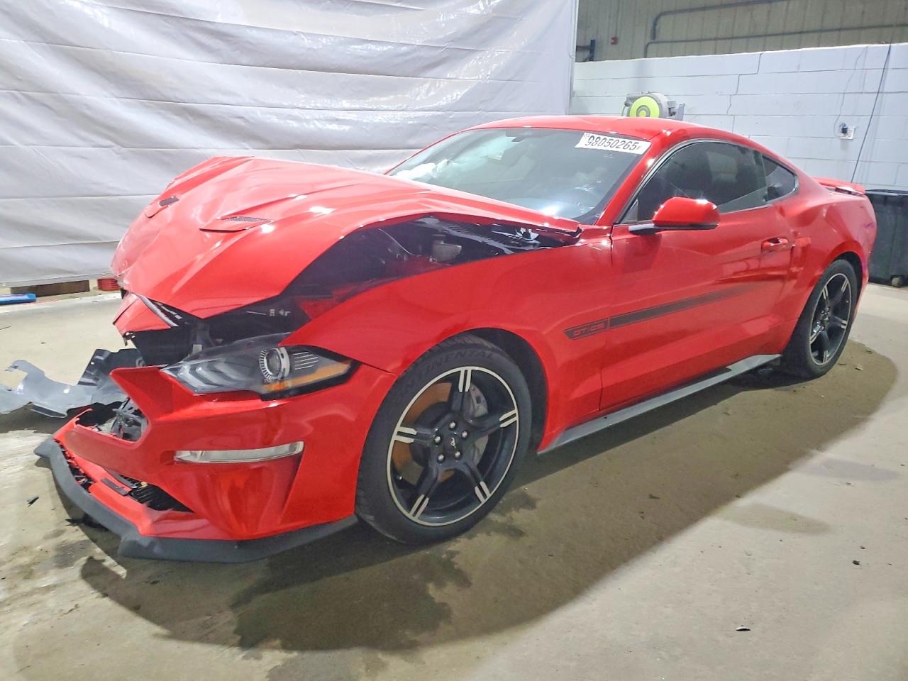 Salvage Ford Mustang Image