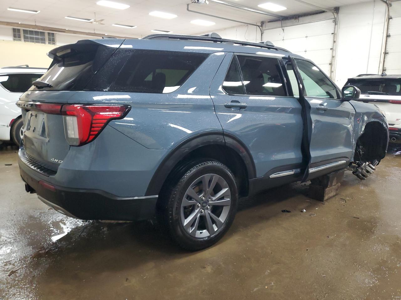 Ford Explorer Active