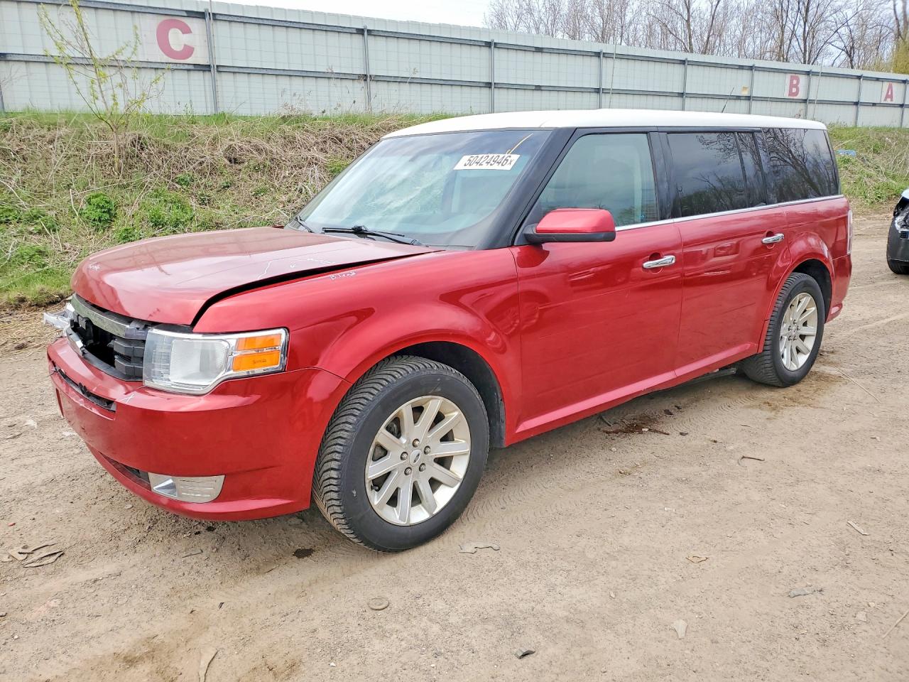 Salvage Ford Flex Image