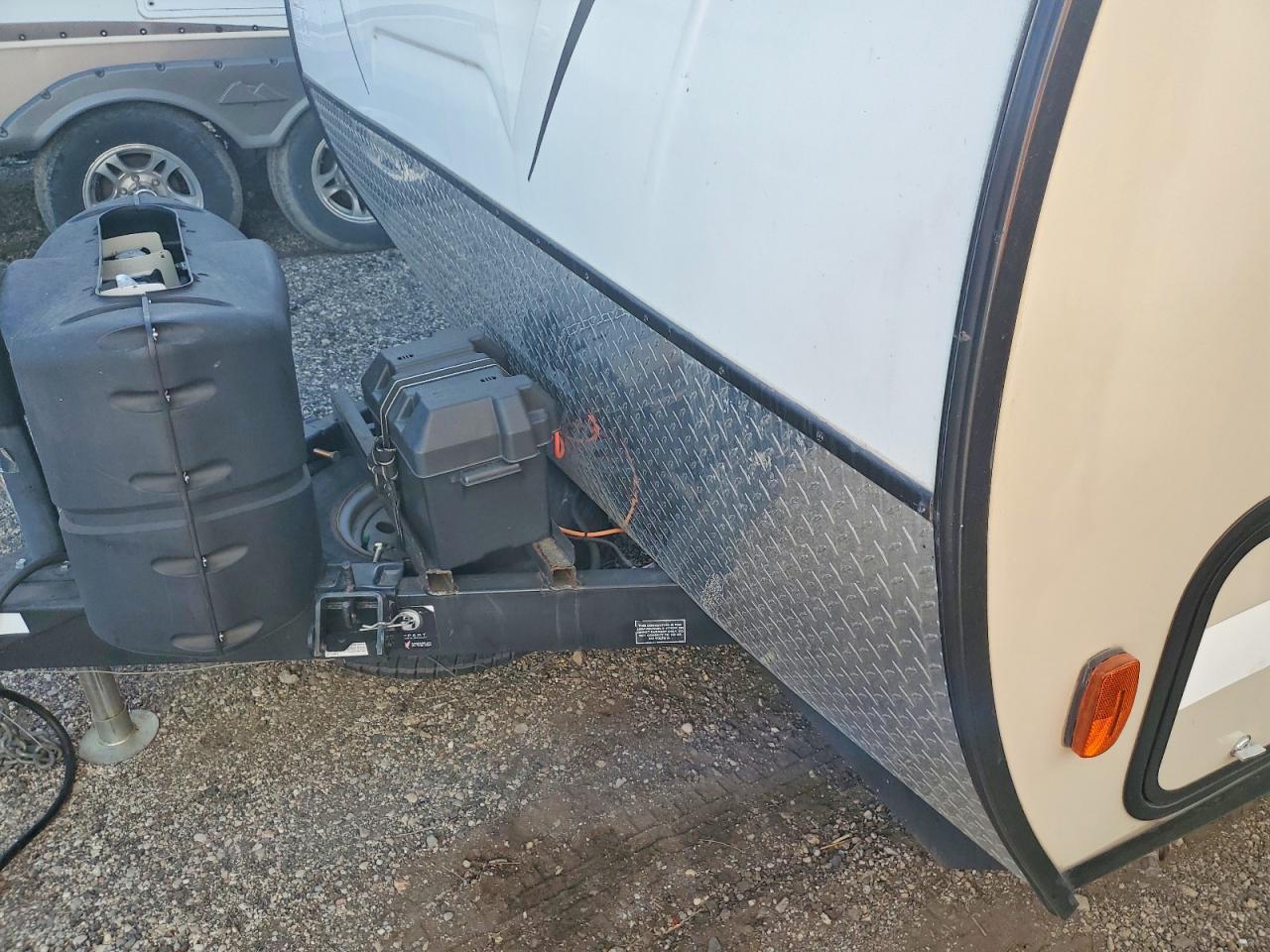 Coachmen Trailers