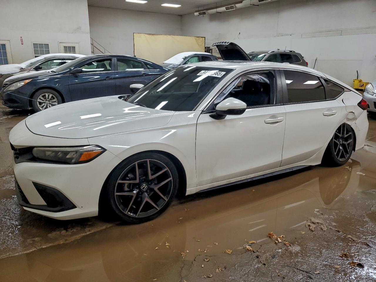 Salvage Honda Civic Image