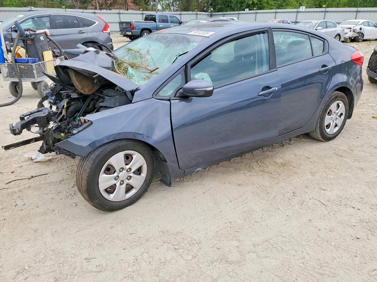 Salvage Kia Forte Image
