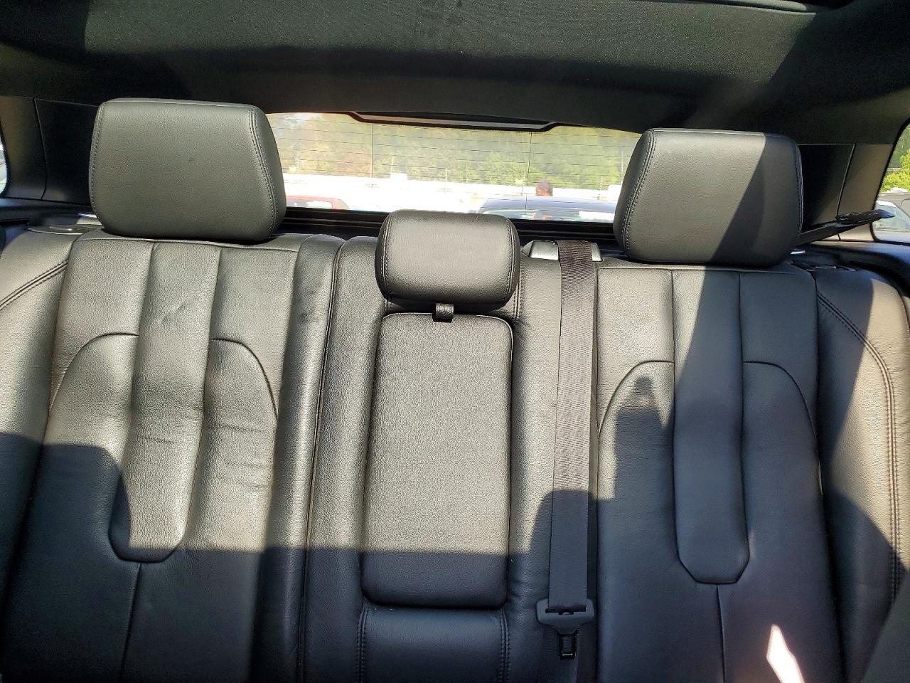 Land Rover Range Rover Pure Premium