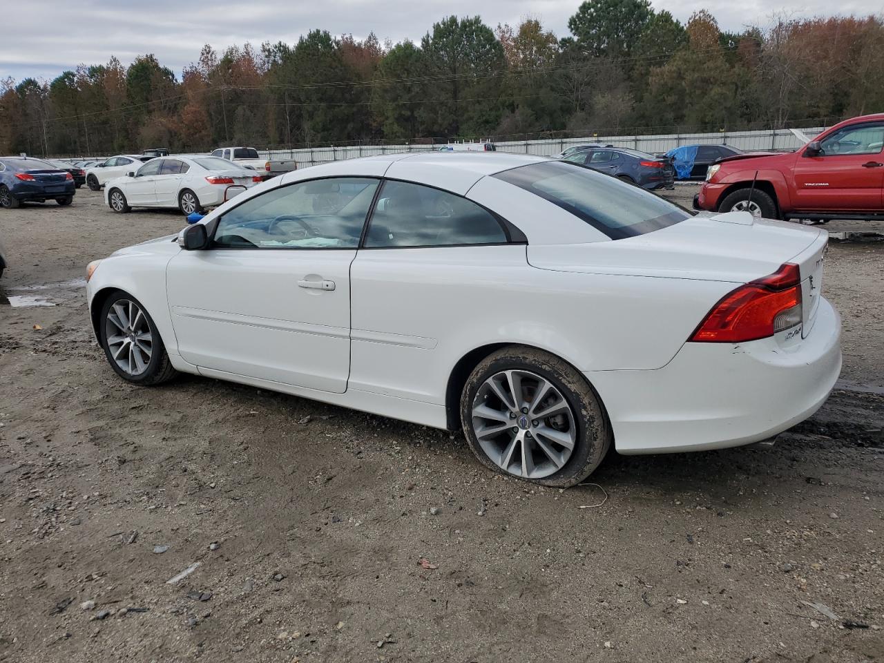 Volvo C70 T5