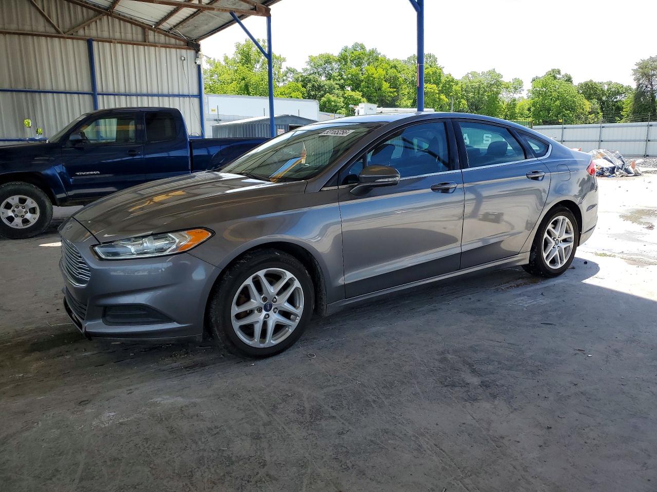 Salvage Ford Fusion Image