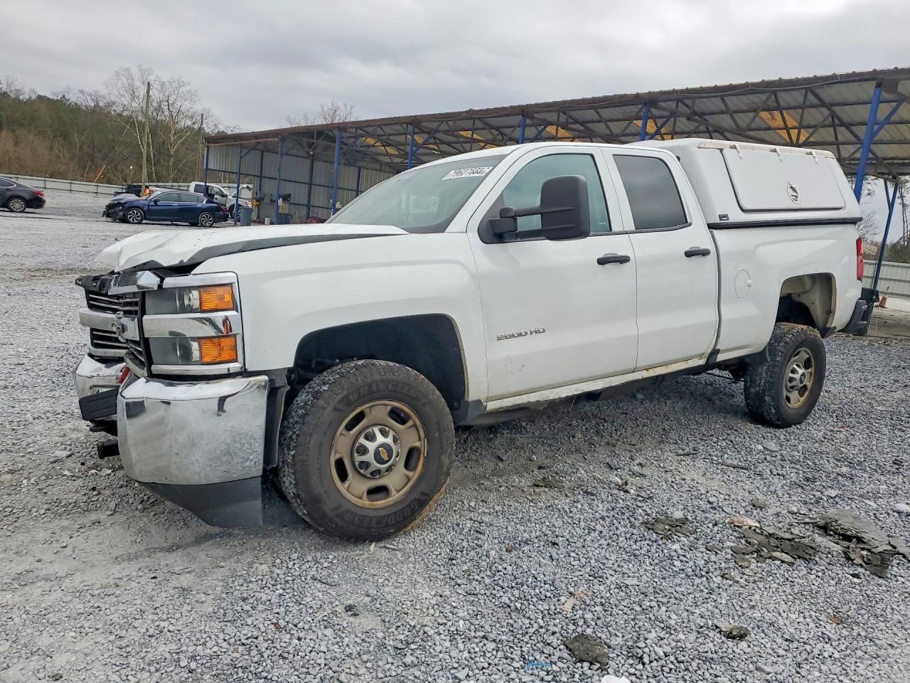 Salvage Chevrolet Silverado Image