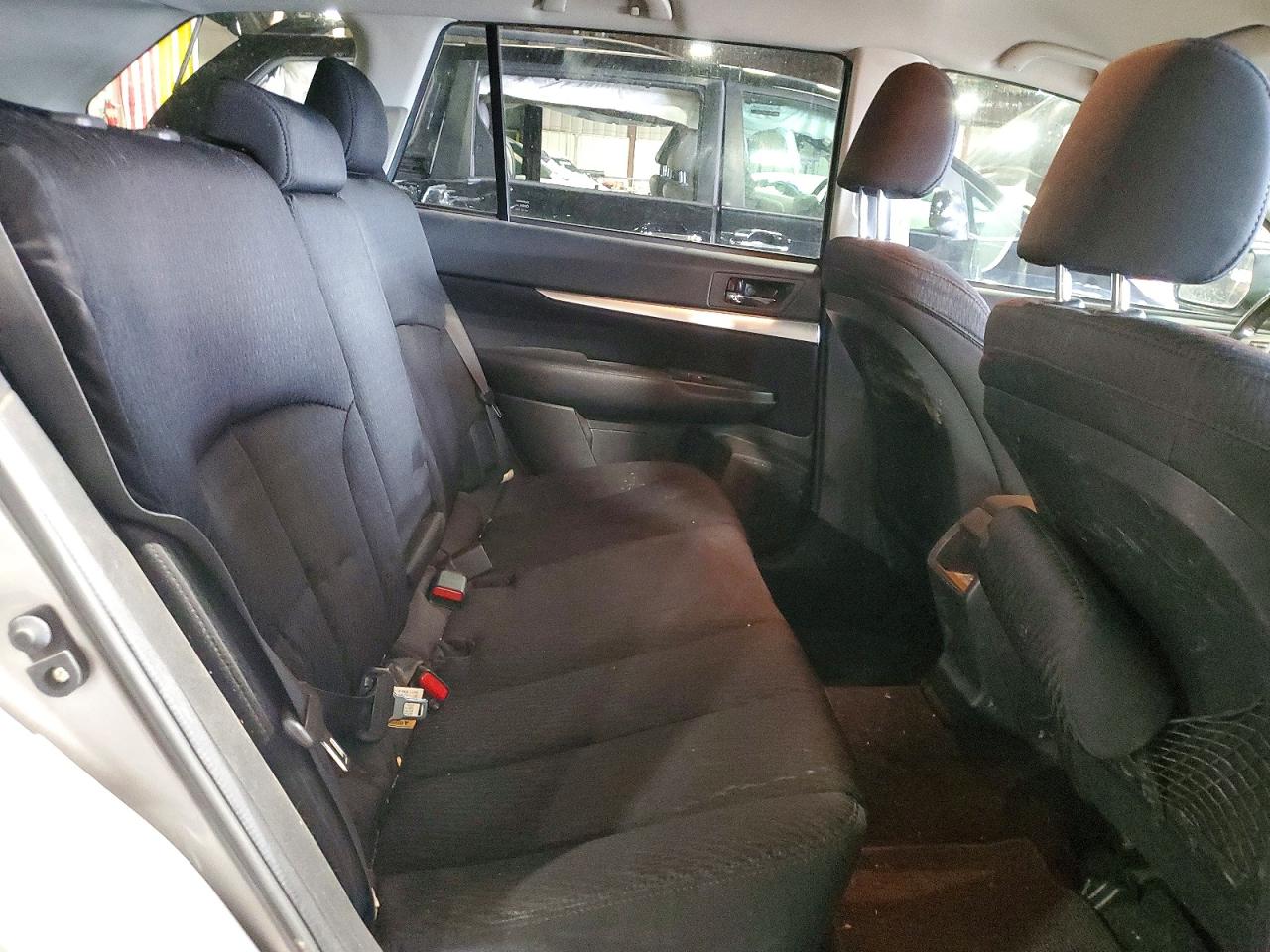 Subaru Outback 2.5i Premium