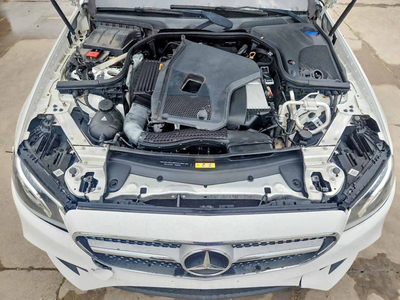 Mercedes-Benz E-Class 300