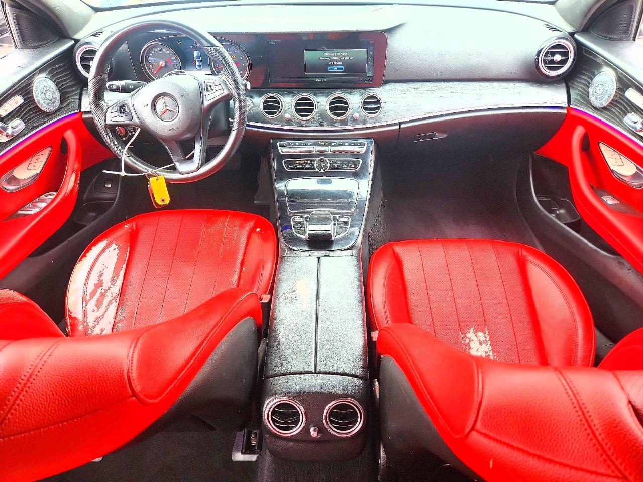 Mercedes-Benz E-Class 300