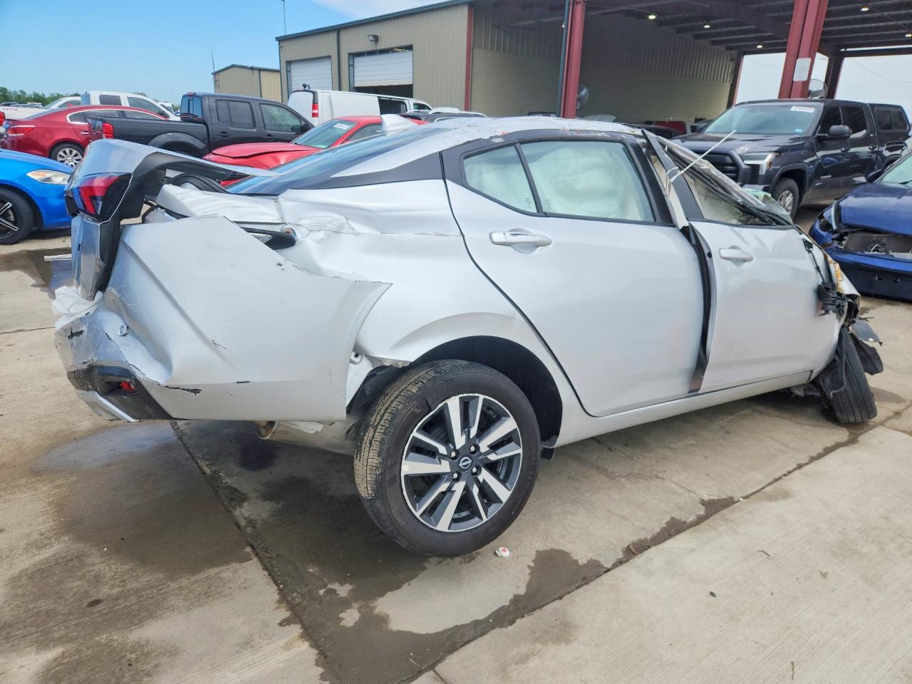 Nissan Versa Sv