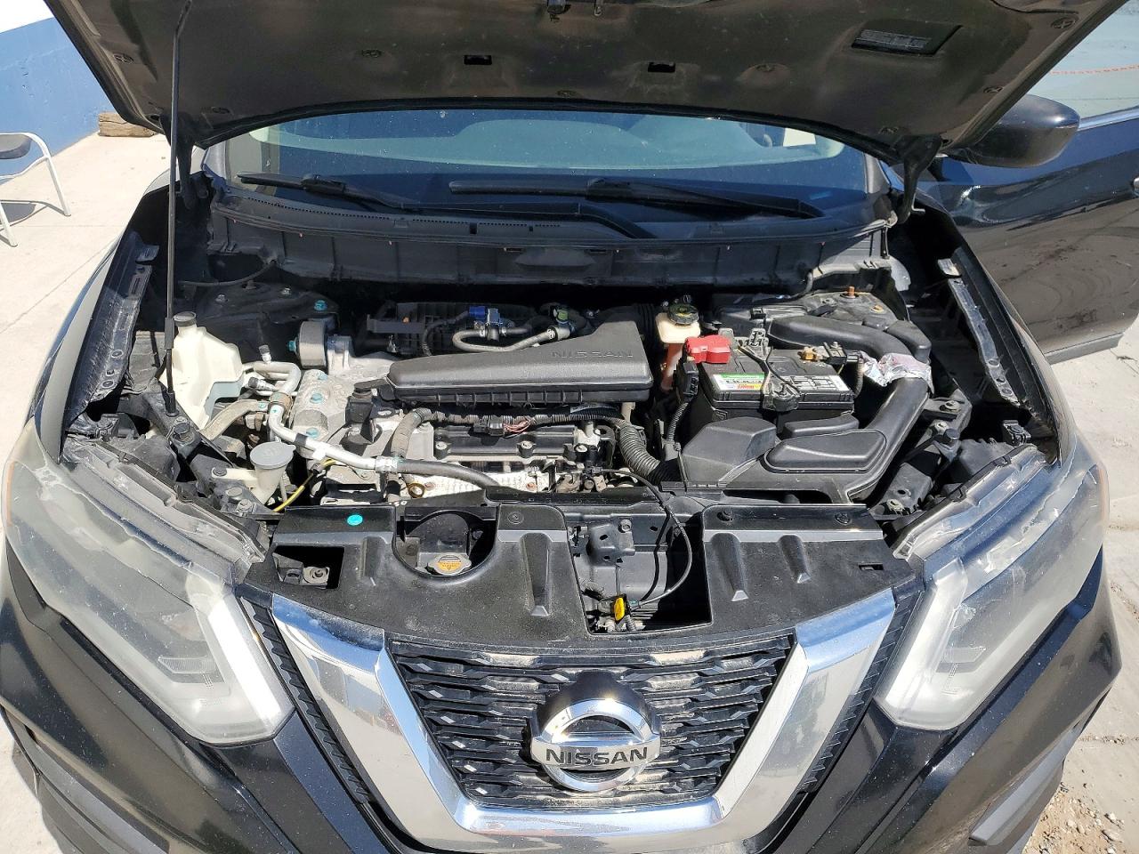 Nissan Rogue S
