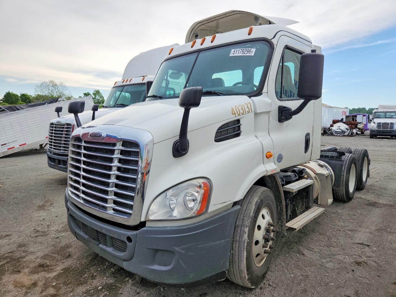 Freightliner Cascadia 113
