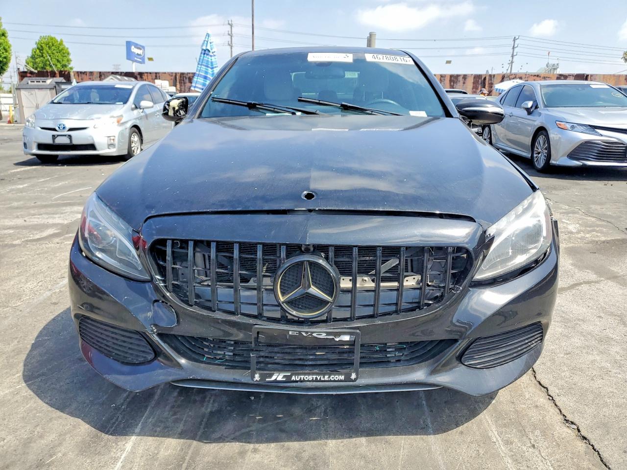 Mercedes-Benz C-Class 300