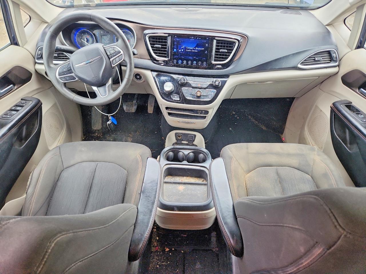 Chrysler Pacifica Touring L