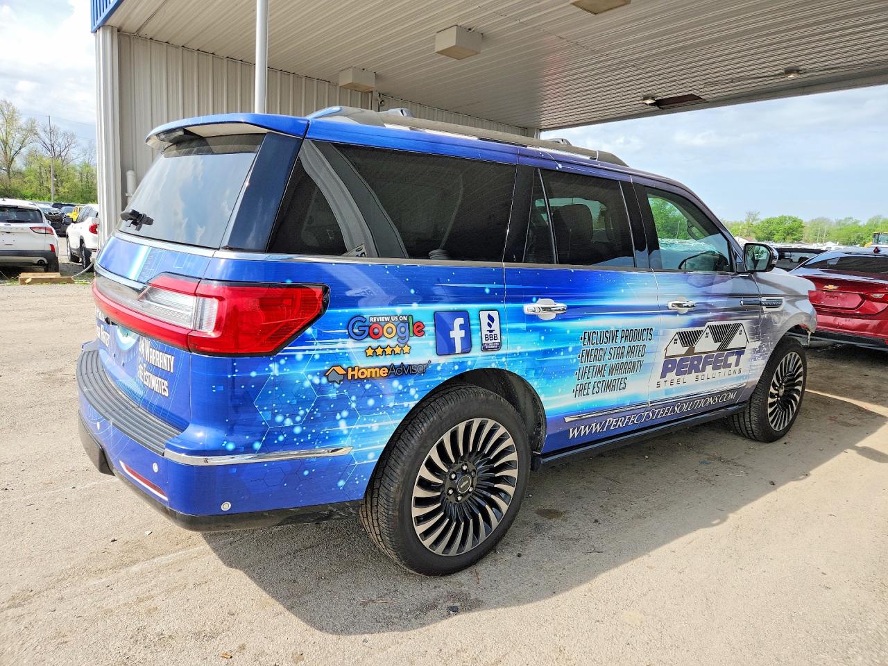 Lincoln Navigator Black Label